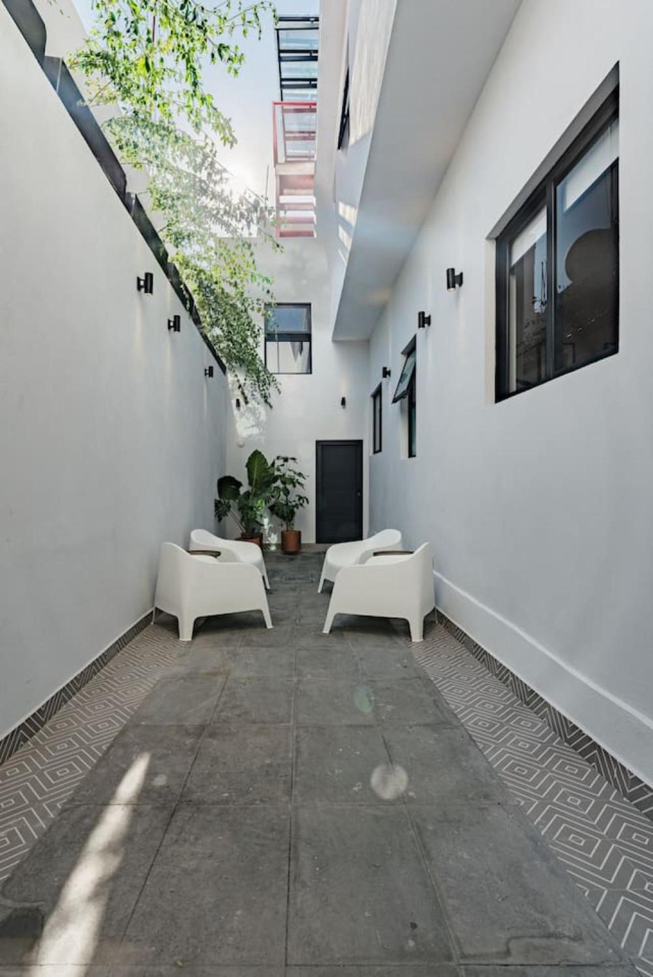Holiday home Roma Splendor Spacious Family Haven *