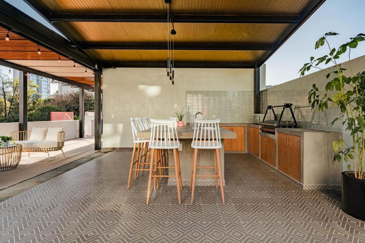 Roma Splendor Spacious Family Haven